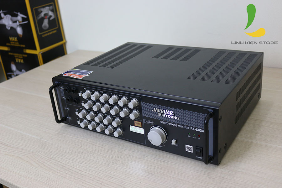 Amply karaoke Jarguar PA503A sở hữu thiết kế tản nhiệt cực tốt