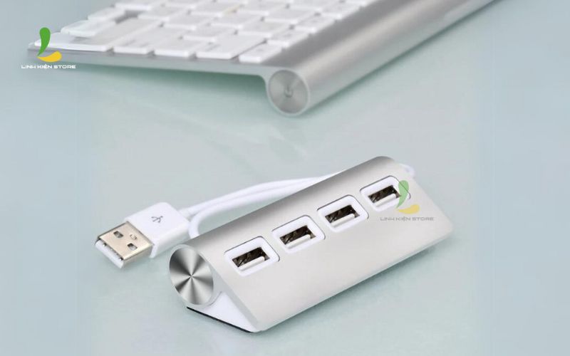 Hub-chia-4-cong-duoc-thiet-ke-phun-cat-min-ben-ngoai-Bo-chia-4-cong-USB-2-0-hop-kim-nhom-USB-HUB