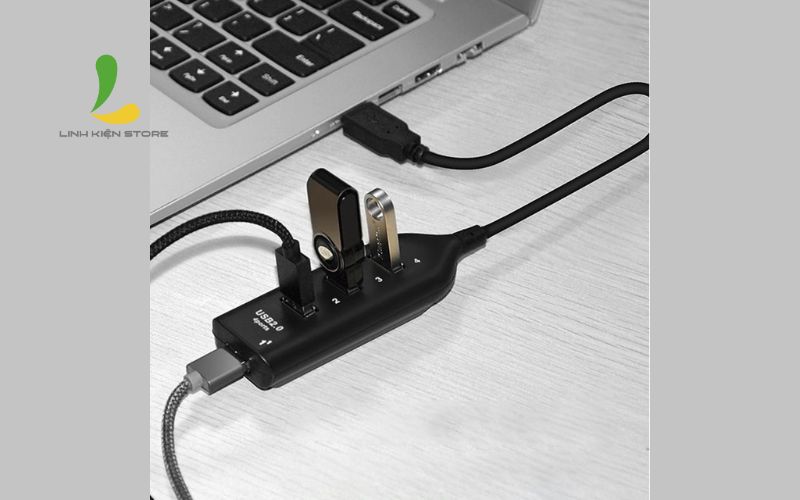 Thiet-ke-nho-gon-de-mang-theo-Bo-chia-HUB-USB-4-cong-USB-2-0