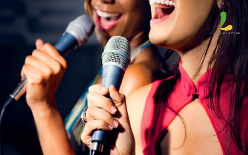 Khi hát karaoke bạn nên để âm treb cao hơn âm bass
